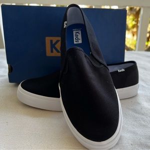 Keds black slip on sneakers size 8W